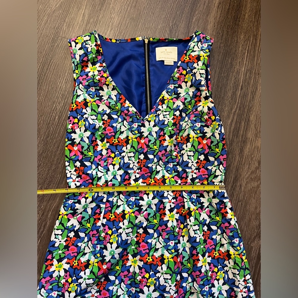 KATE SPADE Mira in Full Bloom Sleeveless Dress
Silk Blend Floral Dress Size 4 - Picture 6 of 15